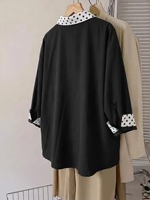 SHEIN CURVE+ 大尺碼女款秋季休閒傳統教師節幾何印花長袖寬鬆舒適襯衫，黑色辦公正式秋季款 - 黑與白 - 查看 2