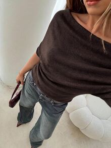 Aloruh 女款秋冬新款深灰色垂墜露肩不對稱領口短袖針織T恤毛衣 - 咖啡棕 - 查看 5