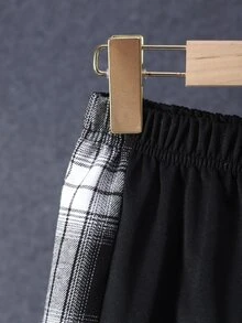 SHEIN Vacaura Tween Boys Plaid Hooded Shacket & Sweatpants 2-Piece Set Colorblock Long Sleeve Plaid Shirt Joggers Outfits - Black and White - View 7