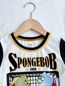SpongeBob SquarePants | SHEIN 小男孩夏季休閒對比色字母與卡通圖案圓領短袖T恤 - 黑與白 - 查看 4