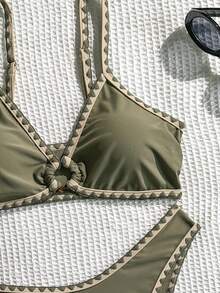 Swim Basics 夏季新款纯色可调节肩带贝壳饰边低腰三角比基尼泳衣套装（女款） - 彩色 - 查看 5