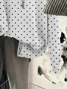 SHEIN EZwear 80%棉女款休閒運動衫，波點印花，女款秋季服飾，冬季服飾，2026秋冬，休閒，Y2K，女款通勤穿搭，基本款，牛仔女郎，復古，返校，外出，學校，2000年代服飾 - 彩色 - 查看 6