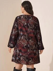 SHEIN LUNE 大尺碼花卉滿版印花短款圓領長袖洋裝 秋季服飾 婚禮賓客派對 1960年代優雅 1920年代 - 咖啡棕 - 查看 3