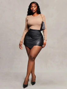 Radiana Plus Size Solid Color Fitted Asymmetrical Hem Fashion Versatile Shorts - Black - View 8