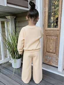 Girls' Fashionable Comfortable Printed Long Sleeve Sweatshirt And Wide Leg Pants 2 Pieces Set Autumn Winter - White - View 6