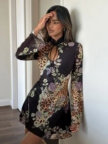 Aloruh Women's Elegant New Chinese Style Stand Collar Flare Sleeve Printed Mini Dress, Fall Dress,Halloween - Multicolor - View 4