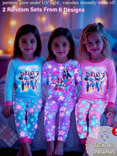 Conjunto de pijama de 4 piezas para niña joven, 2 sets aleatorios, dulce y lindo, de punto elástico ajustado, tela fluorescente que brilla en la oscuridad con luz UV, multicolor vibrante, estampado de estrella, ídolo cantante y grupo de chicas, cuello redondo, manga larga, top y pantalón largo