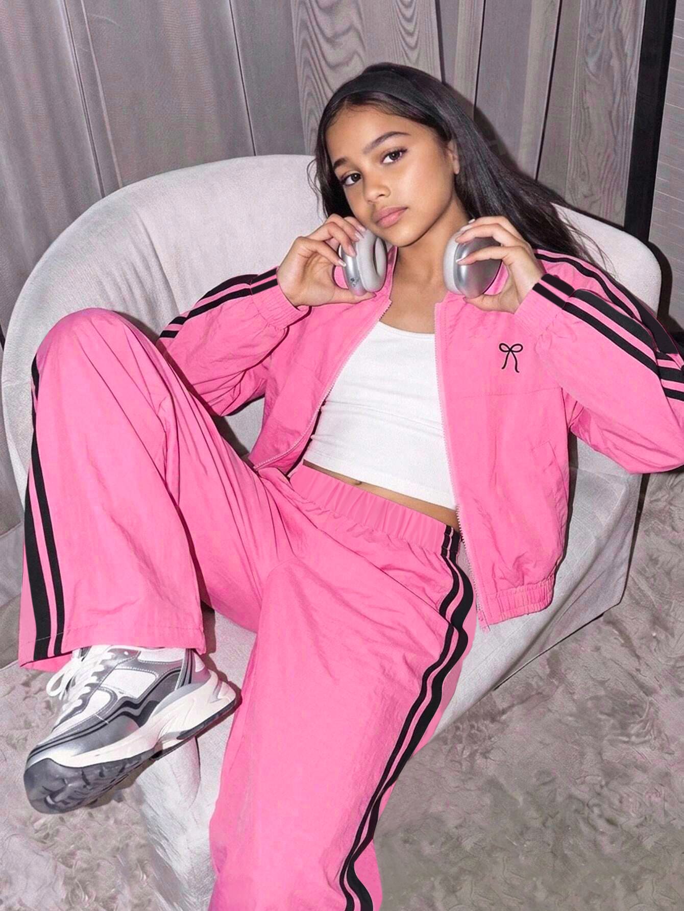 SHEIN 少女秋季套裝 蝴蝶結圖案拼接色拉鍊長袖外套與長褲 休閒日常穿搭 - 粉色 - 查看 1