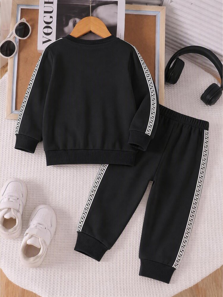 2pcs/Set Boys' Casual Fashion Comfortable Sweatshirt Set, Digital Print Pattern, Long Sleeve Top, Outfit, Autumn/Winter Wear, Boys' Black Crew Neck Sweatshirt & Black Sweatpants Set - Multicolor - View 4