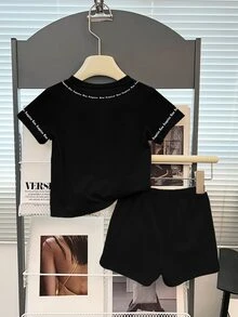 男嬰純黑色哥德字母十字印花圓領短袖T恤與短褲2件套 夏季休閒嘻哈套裝 - 彩色 - 查看 2