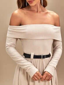 Amorya Gaun Pendek Wanita Elegan Warna Polos dengan Model Bahu Terbuka - Khaki - View 2