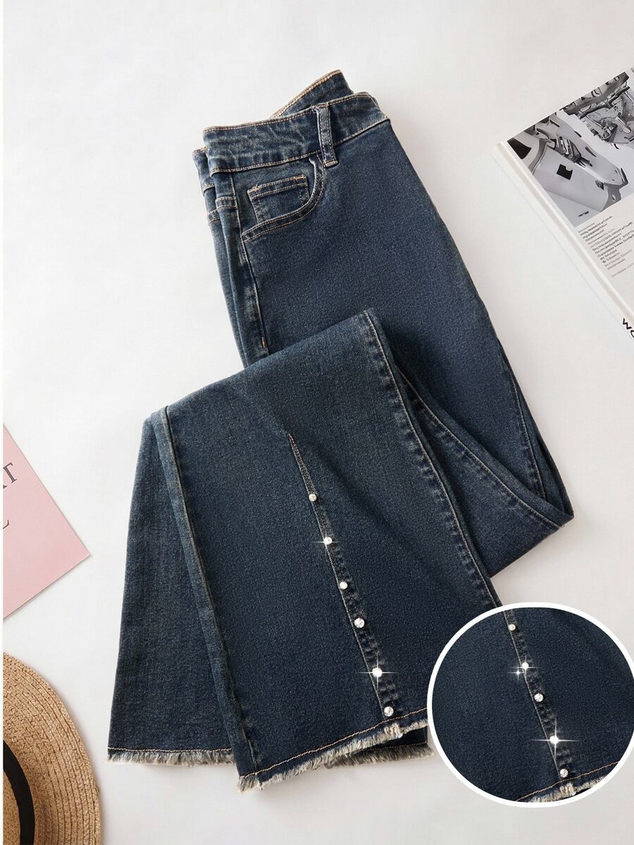 GlowEve Women's Solid Color Flared Leg Fashion Slim Fit Jeans - Blue - View 1