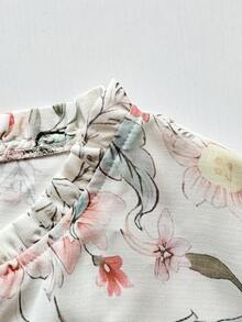SHEIN Franclia 女款春夏法式復古鄉村風波西米亞荷葉邊圓領單排扣無袖上衣，寬鬆休閒風格，適合早午餐與度假 - 彩色 - 查看 5