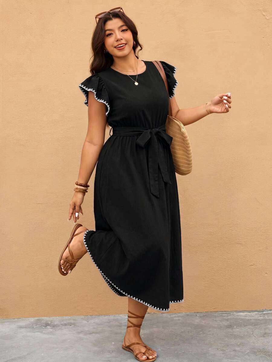 SHEIN Essnce 大尺碼度假貝殼刺繡拼色時尚沙灘洋裝 - 黑色 - 查看 1