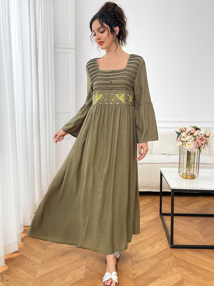 Yasmyna Women's Embroidered Pleated Textured Arabic Traditional Dress Elegant - Green - View 4