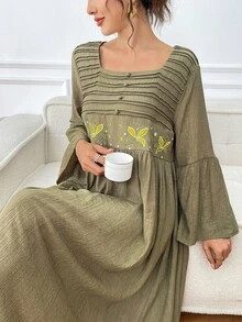 Yasmyna Women's Embroidered Pleated Textured Arabic Traditional Dress Elegant - Green - View 6