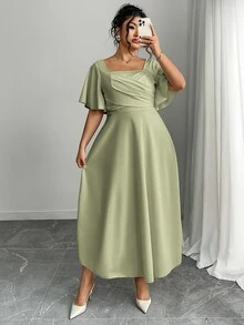 Modelyn Plus Size Knit Red Short Sleeve Cinched Waist A-Line Dress - Green - View 4