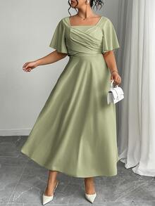 Modelyn Plus Size Knit Red Short Sleeve Cinched Waist A-Line Dress - Green - View 5