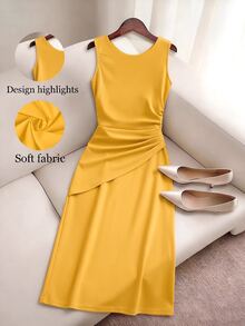GlowEve CURVE Vestido sin mangas con pliegues de unicolor para mujer de talla grande - Dorado - Ver 1