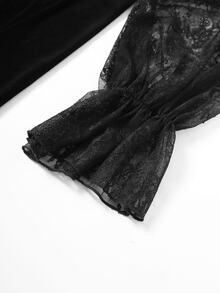 Rometta Gaun Halloween Gelap Lengan Panjang Berenda Beludru yang Mempesona untuk Ukuran Plus - Hitam - View 7