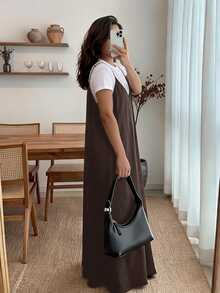 Enliva Gaun Longgar Musim Panas Wanita Ukuran Plus dengan Tali Bahu Tipis dan Kantong Samping, Potongan A-Line Menutupi Perut - Coklat - View 2