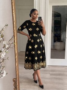 SHEIN Lady CURVE 大尺碼復古印花優雅晚宴洋裝 - 彩色 - 查看 3