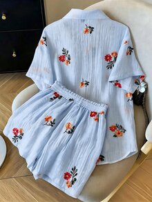 GlowEve Casual Floral Embroidered Chiffon Dolman Sleeve Shirt And Shorts Set For Women - Blue - View 2