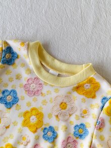 SHEIN 2件組幼兒女嬰衛衣長褲套裝，可愛甜美奶油黃3D花朵波點，長袖圓領加厚羅紋，生日秋季穿搭 - 彩色 - 查看 8