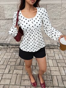 MainGRL 黑白波點女款圓領長袖鈕扣設計休閒浪漫復古T恤，適合日常、下午茶、秋季早午餐、約會之夜 - 黑與白 - 查看 6