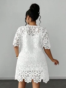 Maweii Plus Size Solid Color Hollow Round Neck Short Sleeve Dress - White - View 3