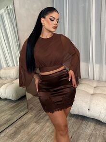 Dayanna Comas 女士纯色圆领荷叶袖时尚T恤 - 棕色 - 查看 6