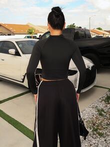 Dayanna Comas 女士短款立领撞色拼接装饰上衣 - 黑色 - 查看 2