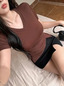 Tideelle 女款純色百褶修身百搭休閒短袖T恤，日常上班穿搭，棕色系，夏季 - 棕色 - 查看 5