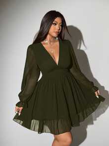 Viva Relle Plus Size Sexy Deep V-Neck Ruffle Dress - Army Green - View 3