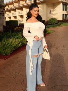 Dayanna Comas Single Button Cut Out Ripped Frayed Wide Leg Jeans - Light Wash - View 4
