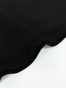 GlowEve CURVE فستان نسائي مقاس كبير بتصميم كتل لونية مع غطاء رأس - أبيض وأسود - مشاهدة 7