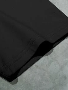 Manfinity EMRG Camiseta de manga corta con cuello redondo y estampado de color contrastante para hombres - Negro - Ver 7