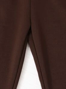 SHEIN 女款3件套，復古棕色調搭配，直條紋短版連帽衛衣 + 短版純色短袖上衣 + 喇叭褲。美式學院風，柔軟舒適面料，百搭褲款，適合校園日常穿著與外出，春秋季節全方位搭配，修飾腿部線條 - 棕色 - 查看 8