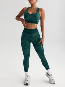 SHEIN Sports 女款無縫短版鏤空背心與緊身褲運動套裝 - 綠色 - 查看 2