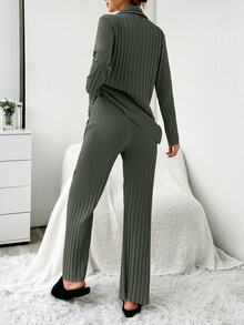SHEIN طقم بيجامة نسائي مريح وكاجوال للمنزل مقاس TALL، قطعتان من القطن المحبوك المضلع باللون الأخضر مع تفاصيل أزرار أمامية بلون متباين، أكمام طويلة وبنطال طويل - أخضر عسكري - مشاهدة 3