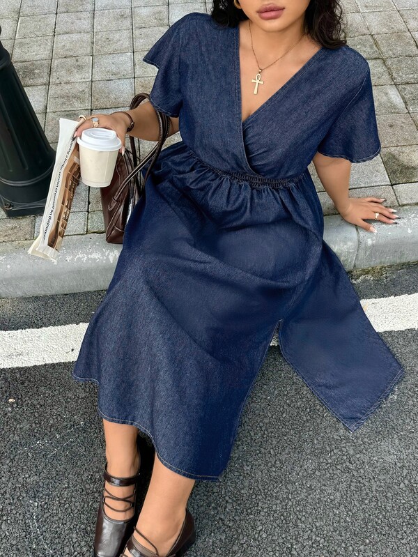 Rivivi 波西米亞風大尺碼女款藍色無彈力修身牛仔洋裝