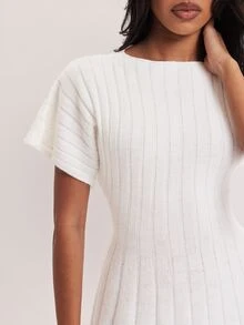 SHEIN BAE Gaun Mini Rajut A-Line Lengan Pendek Putih dengan Detail Ribbed untuk Wanita, Cocok untuk Tamu Acara Pernikahan/Pesta Kebun Musim Panas yang Elegan - Putih - View 6