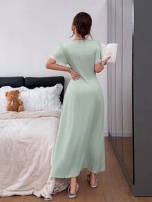 Napfluff Einfarbiges frisches süßes Damen-Nachthemd mit Kontrastbesatz, quadratischem Ausschnitt und kurzen Ärmeln - Grün - Übersicht 2