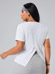 SHEIN Sports Women's Spring/Summer Casual Minimalist Textured Fabric Active Sports Plus Size T-Shirt - White - View 2
