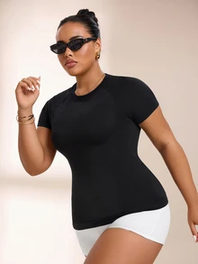 SHEIN Rhythm Era Kaos Olahraga Wanita Ukuran Besar Lengan Pendek Model Slim Fit - Hitam - View 5