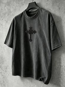Manfinity EMRG 男士暗黑風玫瑰十字架與翅膀印花水洗棉 T-shirt - 黑色 - 查看 2
