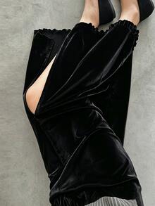 FRIFUL Women's Early Autumn New Korean Style Velvet Fabric Straight Long Skirt With Side Slit - Black - View 1