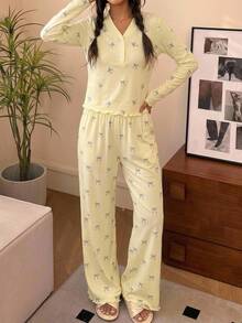 SHEIN Tween Girls Kids Bow Knot Minimalist Versatile Small Bow Pattern V-Neck Half-Open Front Ruffle Long Sleeve Pants Soft Comfortable Home Sleepwear Set 2pcs Autumn/Winter/All Season - Yellow - View 4