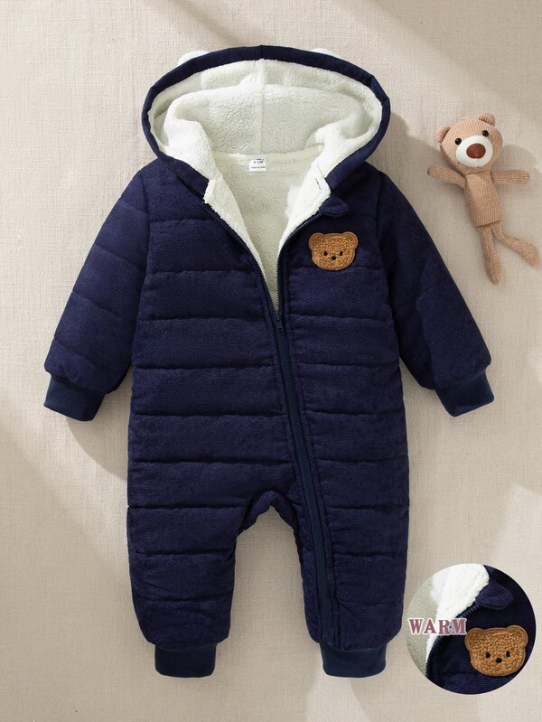 SHEIN 男嬰幼兒（0-3歲）休閒日常百搭保暖連身衣，加厚法蘭絨內裡，熊耳連帽設計，適合滑雪與冬季外出
