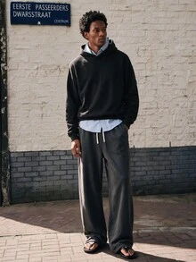 Lonveris 男士寬鬆休閒極簡全棉黑色短版連帽衛衣，高品質店鋪風格 - 黑色 - 查看 3